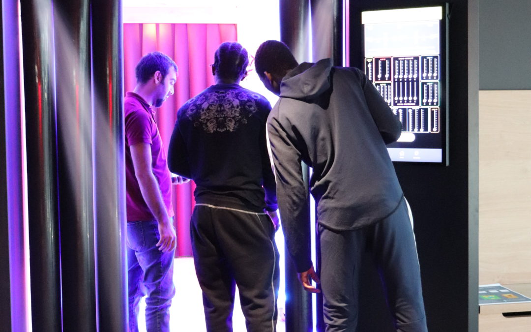 Atelier pour les apprentis de bac professionnel à Lumen